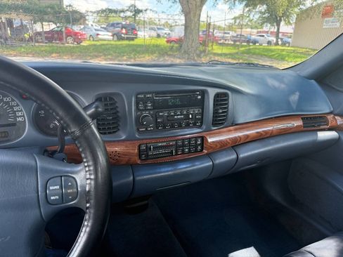 Used 2001 Buick Le Sabre Custom w/ Luxury Pkg FWD image 9