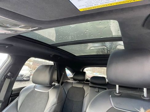 Used 2022 Genesis GV70 3.5T Sport image 29