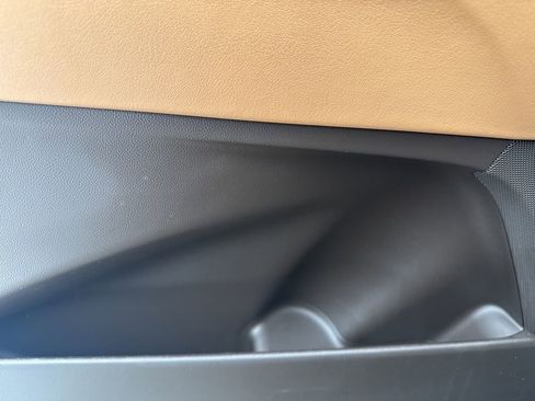 Used 2021 Cadillac Escalade Sport image 18