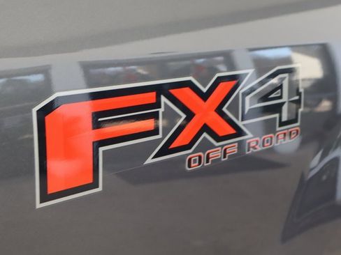 Used 2019 Ford F350 Lariat w/ Lariat Ultimate Package image 66