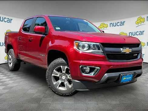 Used 2020 Chevrolet Colorado Z71 AWD/4WD image 1