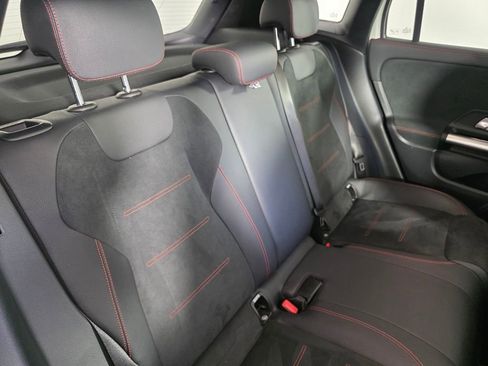 Certified 2025 Mercedes-Benz GLA 250 image 28