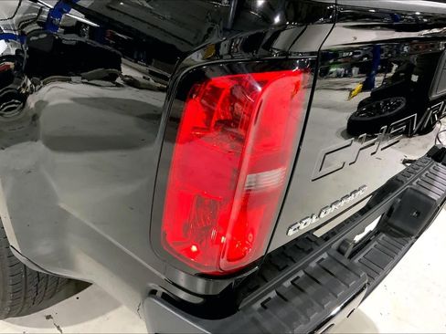 Used 2022 Chevrolet Colorado LT w/ Fleet Safety Package image 28