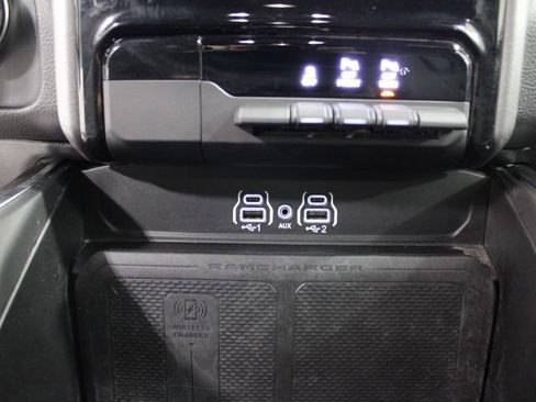 Used 2025 RAM 1500 Big Horn AWD/4WD image 50