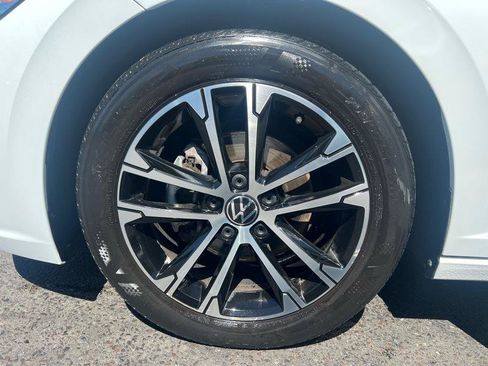 Used 2022 Volkswagen Jetta Sport FWD image 25