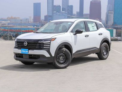 New 2026 Nissan Kicks S