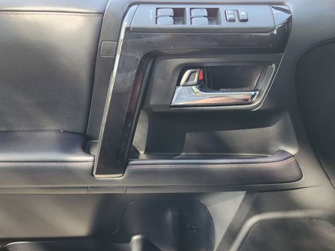 Used 2022 Toyota 4Runner TRD Off-Road Premium w/ Moonroof Package image 17