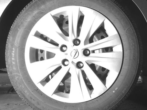 Used 2025 Nissan Sentra S FWD image 15