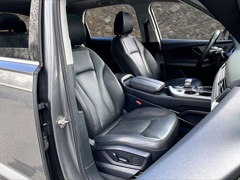 Used 2018 Audi Q7 2.0T Premium Plus w/ Premium Plus Package AWD/4WD image 7