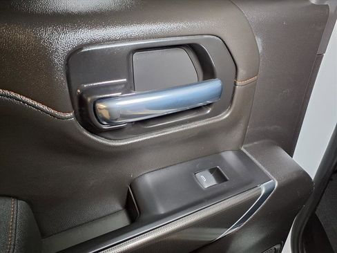 Used 2022 GMC Sierra 1500 AT4 image 19