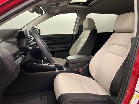 Used 2024 Honda CR-V EX image 28