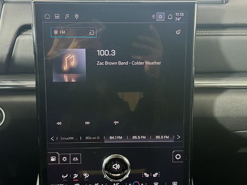 Used 2025 GMC Terrain Elevation image 21