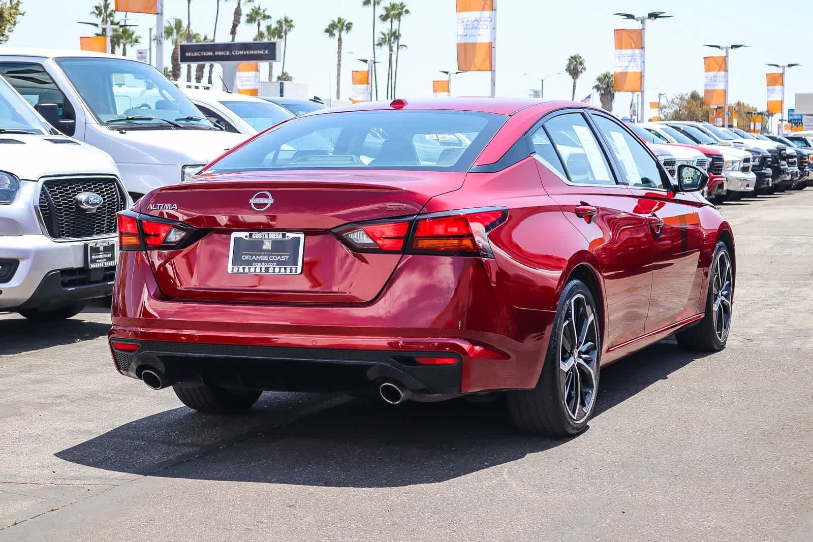 Used 2024 Nissan Altima 2.5 SR FWD image 4