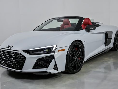 Used 2021 Audi R8 V10 performance image 6