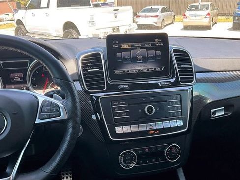 Used 2019 Mercedes-Benz GLE 43 AMG 4MATIC Coupe image 8