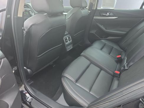 Used 2020 Nissan Maxima 3.5 SL w/ Floor Mat Group FWD image 20