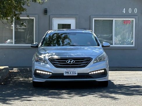 Used 2016 Hyundai Sonata Sport FWD image 2