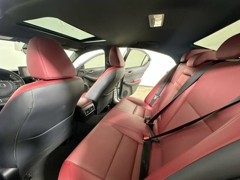 Used 2023 Lexus IS 300 w/ Comfort Package RWD image 13