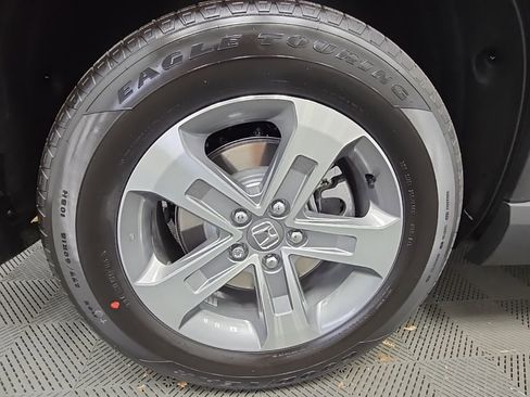 New 2025 Honda Pilot EX-L image 49