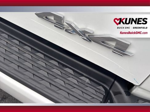 Used 2024 RAM 2500 Big Horn w/ Sport Appearance Package AWD/4WD image 9