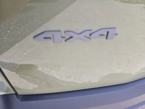 New 2026 Jeep Cherokee Laredo image 11