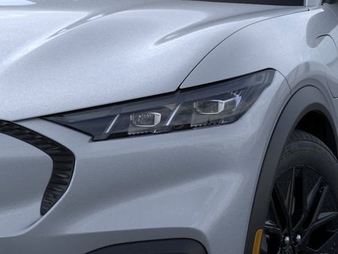 New 2026 Ford Mustang Mach-E Select w/ Comfort Package RWD image 18