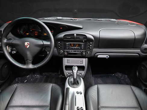 Used 2003 Porsche 911 Targa RWD image 3