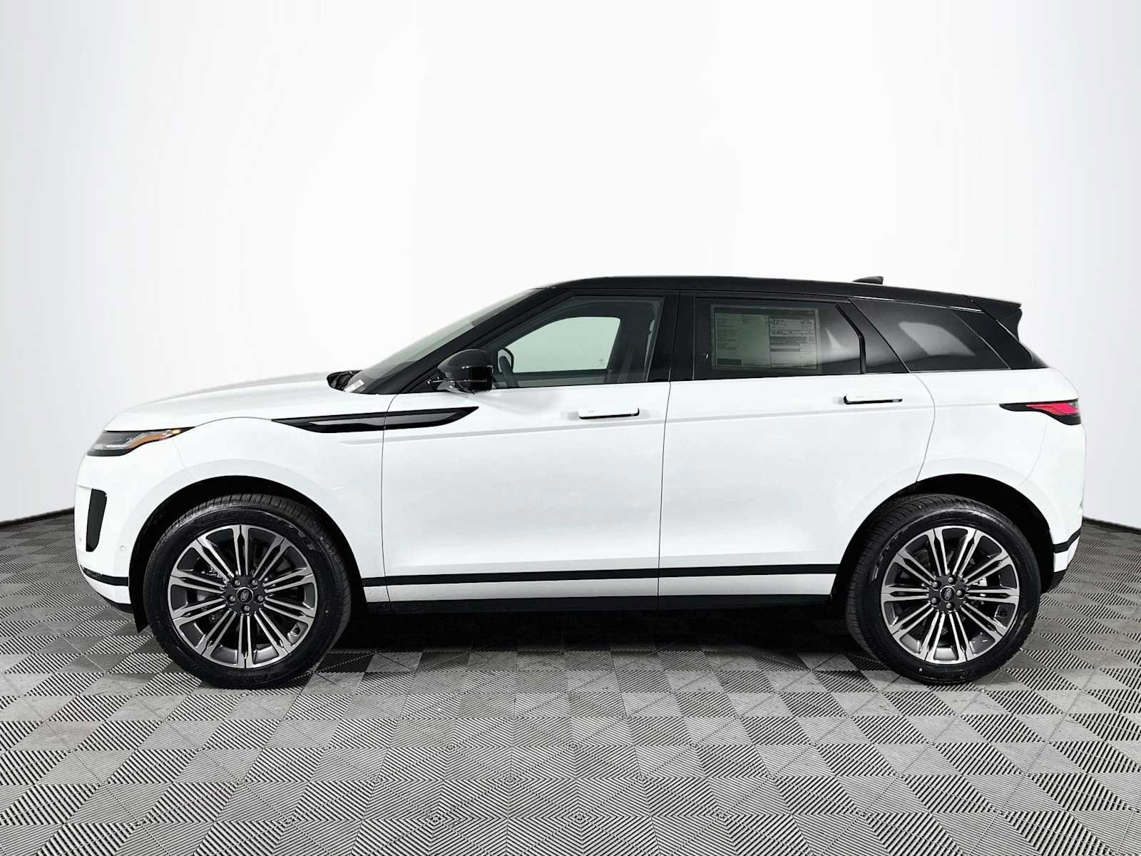 New 2026 Land Rover Range Rover Evoque S AWD/4WD image 8