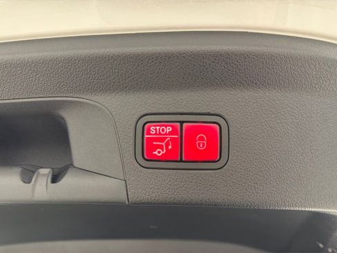 Used 2023 Mercedes-Benz GLE 53 AMG 4MATIC Coupe w/ AMG Night Package image 33