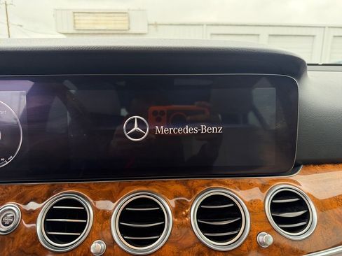 Certified 2020 Mercedes-Benz E 350 Sedan image 19