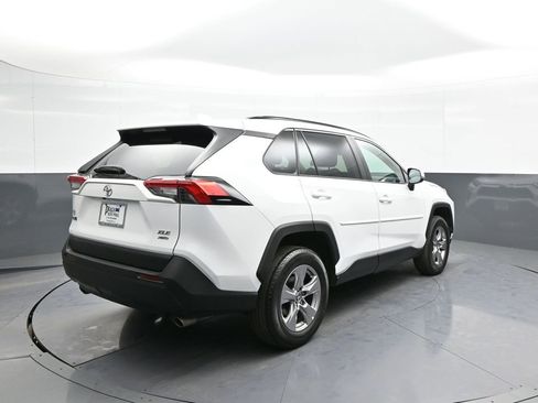 Certified 2022 Toyota RAV4 XLE image 6