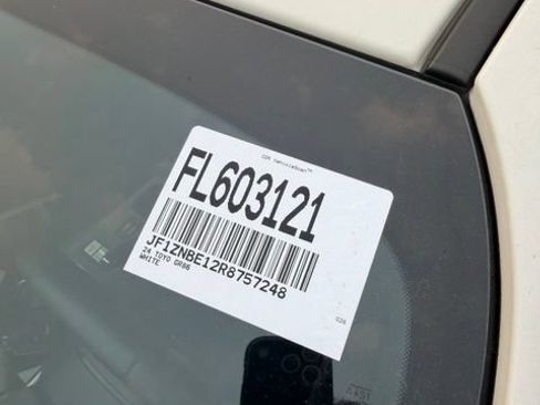 Used 2020 Ford Fusion SE FWD image 13