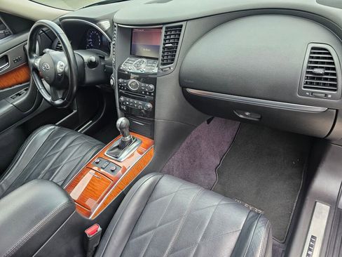Used 2013 INFINITI FX37 AWD w/ Premium Pkg image 10