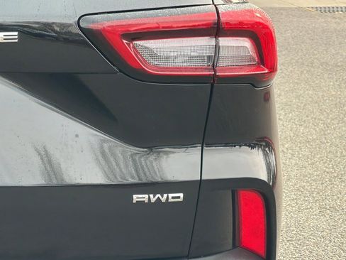 Used 2025 Ford Escape Active image 27