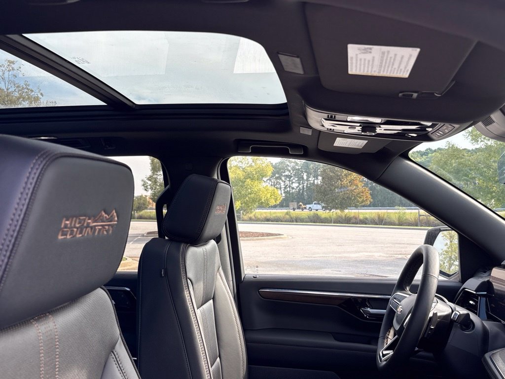 New 2026 Chevrolet Tahoe High Country RWD image 6