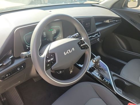 New 2026 Kia Niro LX FWD image 22