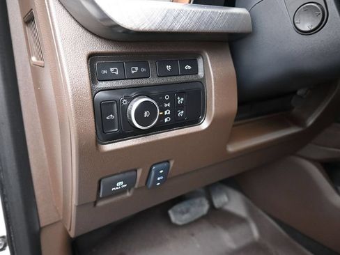 Certified 2024 Ford F250 King Ranch AWD/4WD image 13