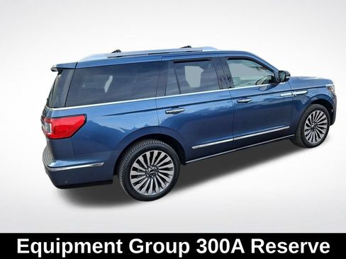 Used 2019 Lincoln Navigator Reserve w/ Cargo Package AWD/4WD image 6