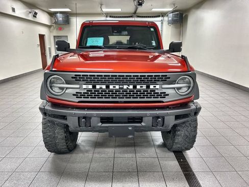 Certified 2022 Ford Bronco Badlands w/ Sasquatch Package AWD/4WD image 2