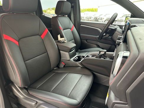 New 2026 Chevrolet Colorado Z71 w/ Technology Package image 16