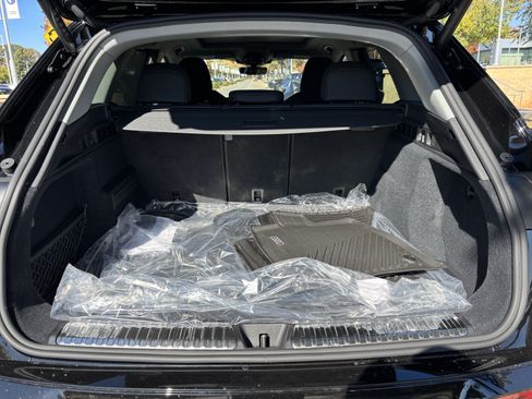 Used 2025 Audi Q5 Premium AWD/4WD image 35