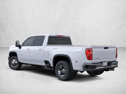 New 2026 Chevrolet Silverado 3500 LT w/ Convenience Package AWD/4WD image 4