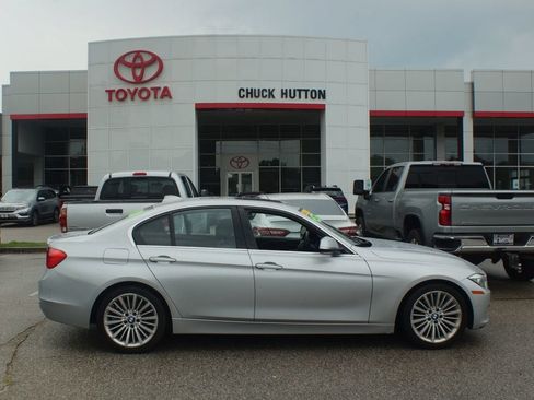 Used 2013 BMW 328i Sedan RWD image 1