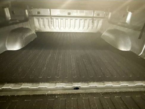 Used 2018 Chevrolet Silverado 1500 LT w/ All Star Edition image 24