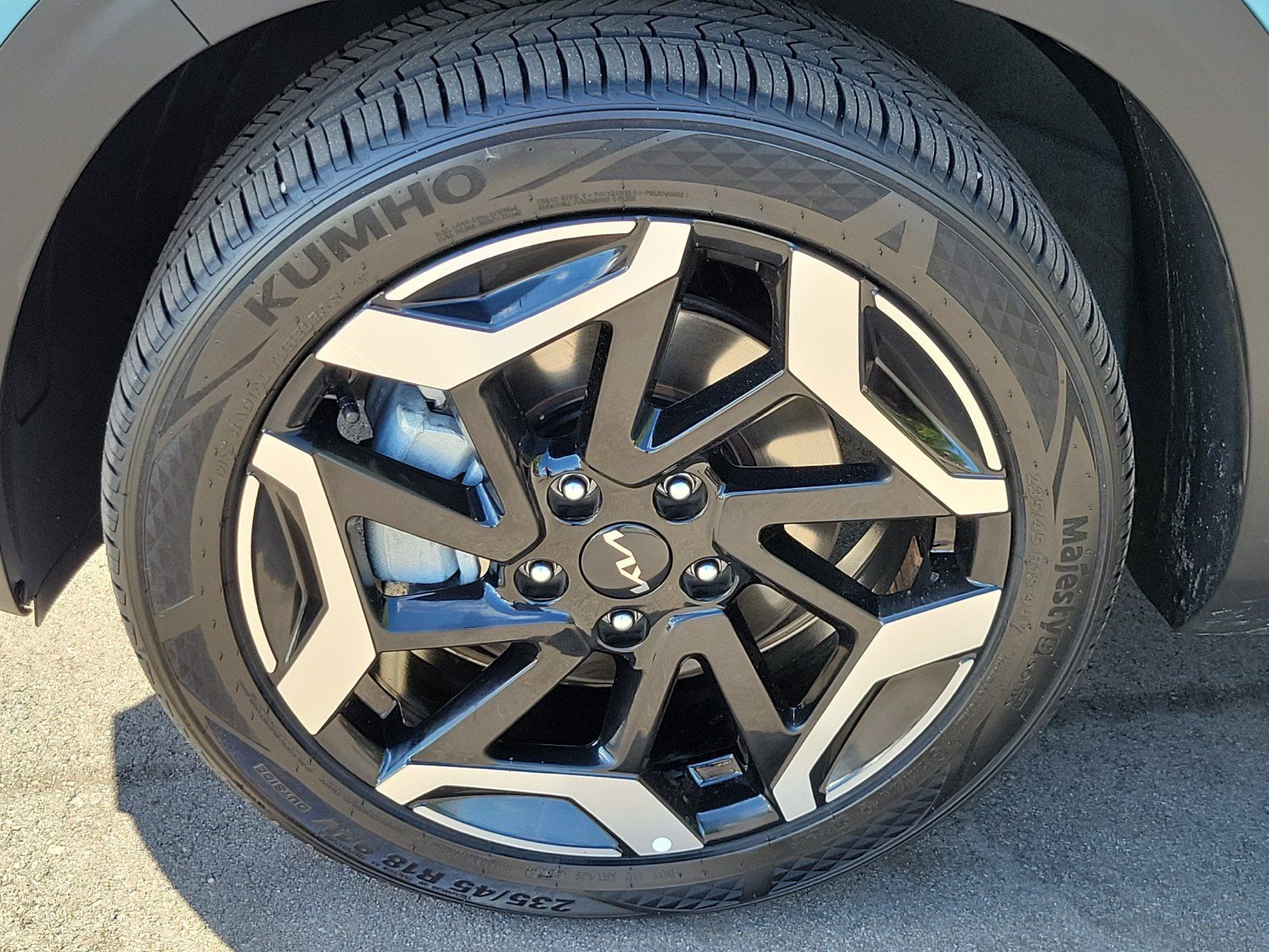 Certified 2024 Kia Seltos SX w/ SX Sunroof Package AWD/4WD image 6