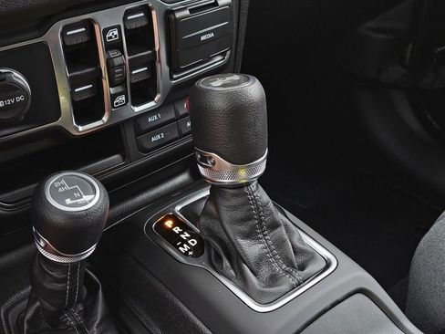 New 2025 Jeep Wrangler Unlimited Sport image 15