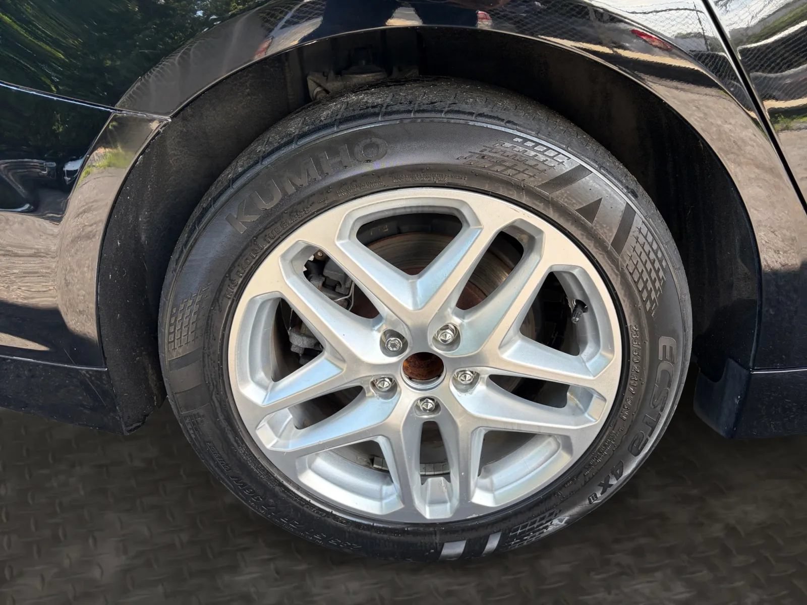Used 2017 Ford Fusion SE w/ Fusion SE Technology Package FWD image 37