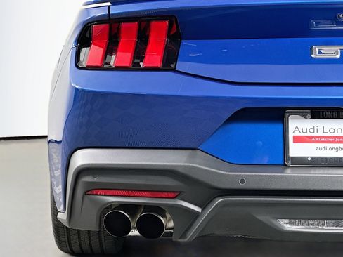 Used 2024 Ford Mustang GT Premium image 17