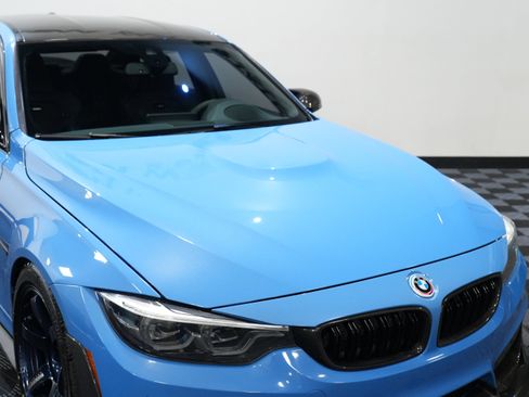 Used 2018 BMW M3 RWD image 12
