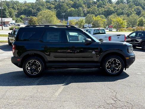 New 2025 Ford Bronco Sport Outer Banks w/ Outer Banks Tech Package+ image 3